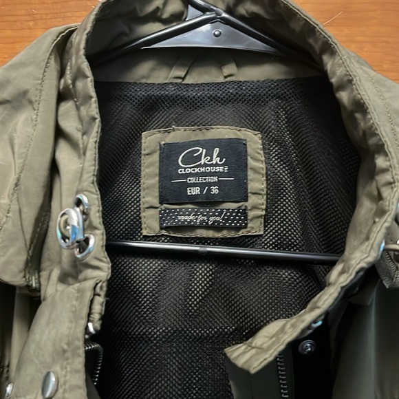 Olive Utility jacket - Picture 2 of 3